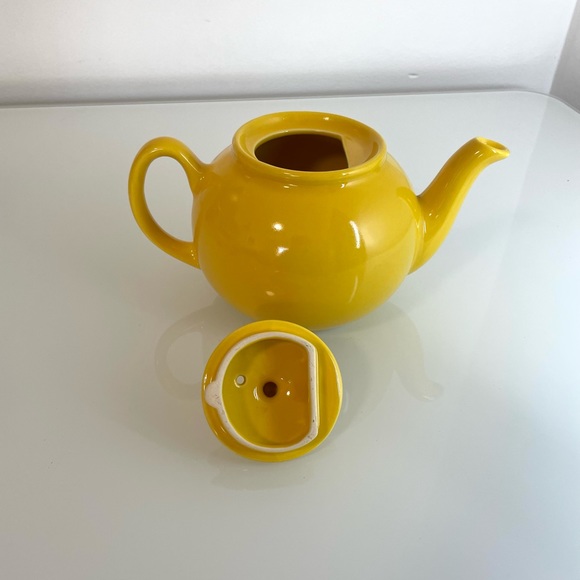 pristine Dining Vintage Pristine England Bright Sunny Yellow Tea